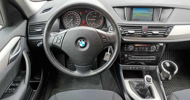 BMW X1 cena 46999 przebieg: 162332, rok produkcji 2013 z Sieniawa małe 742